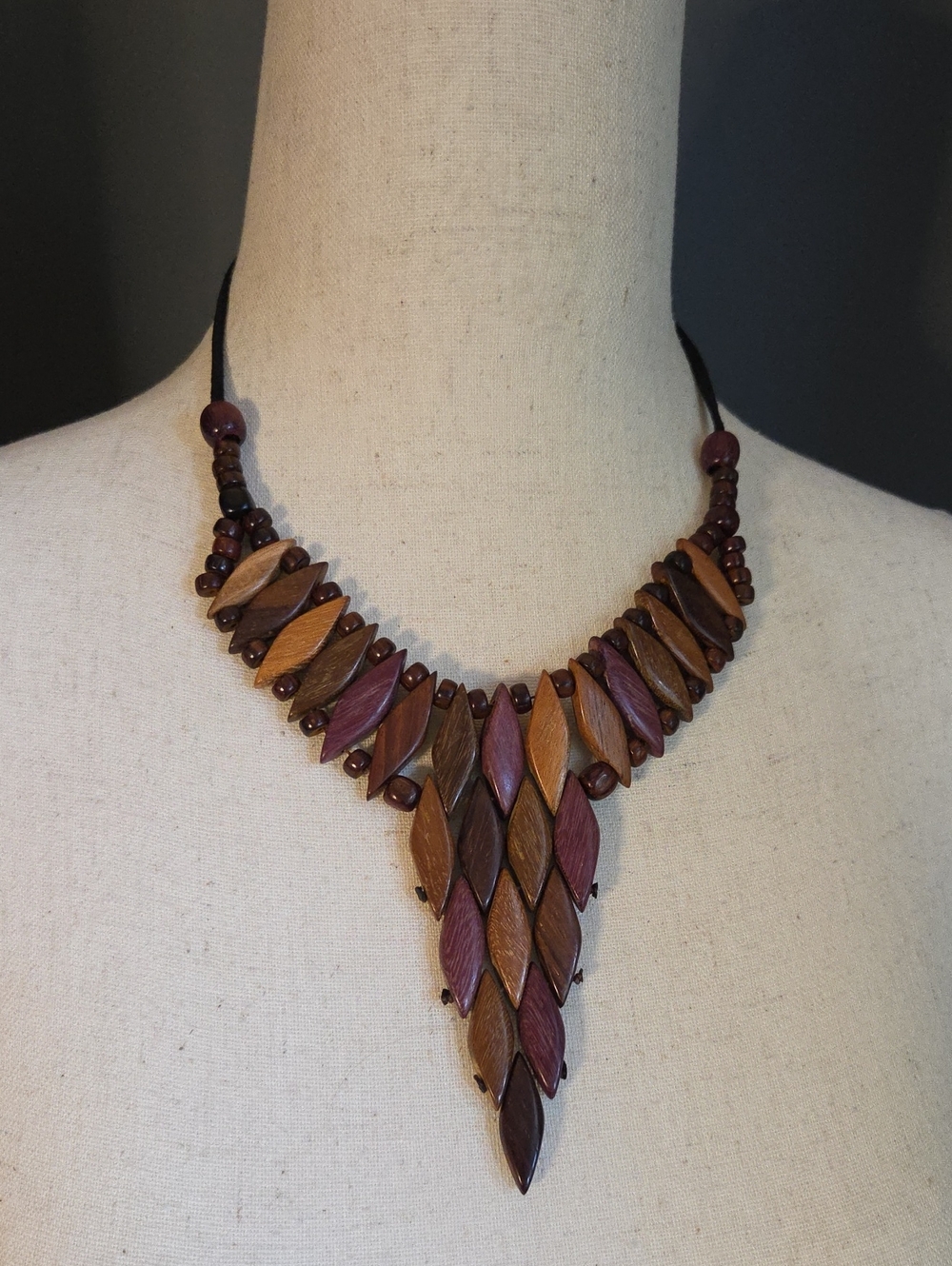 Vintage Wood Beaded Necklace Geometric Modern